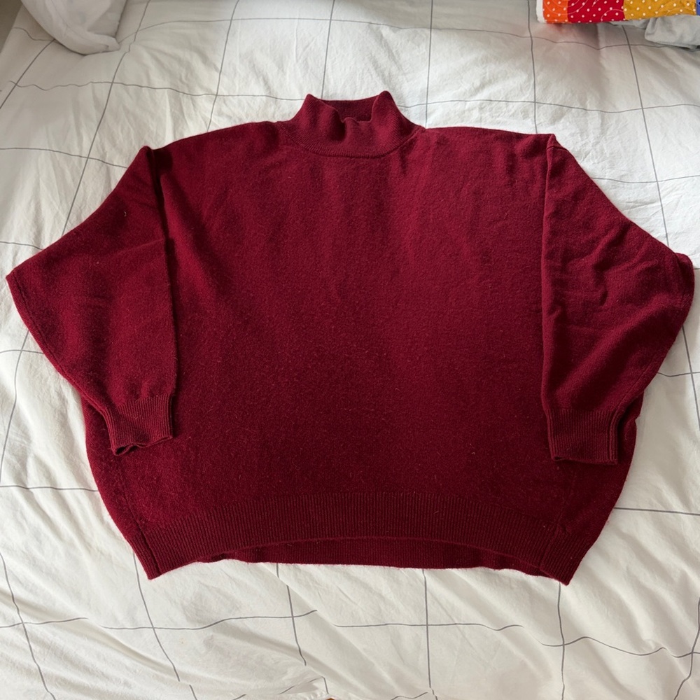 Hatch Deep Red Women's Cashmere Sweater